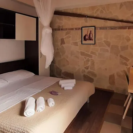 Apartments Infinitas Trogir Exterior photo
