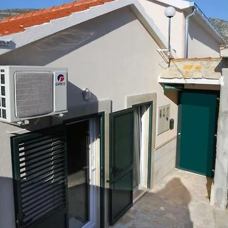 Apartments Infinitas Trogir Exterior photo